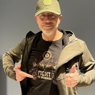 Frank201820's tweet photo. #NewProfilePic (新個人資料照片) https://t.co/eytdhHDdOs