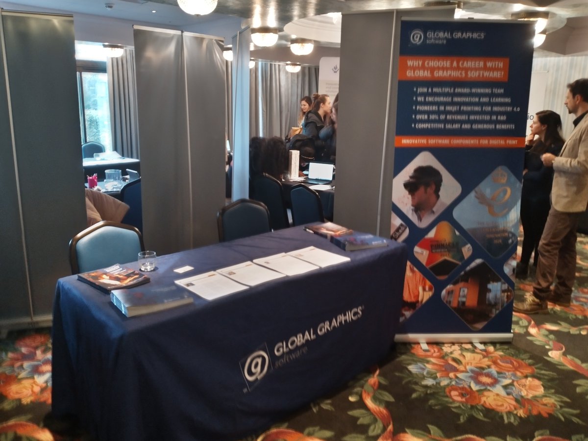 andrewcardy's tweet photo. If you're in the Cambridge area, there's still time to visit us! :) https://t.co/GtNR8QyIoh