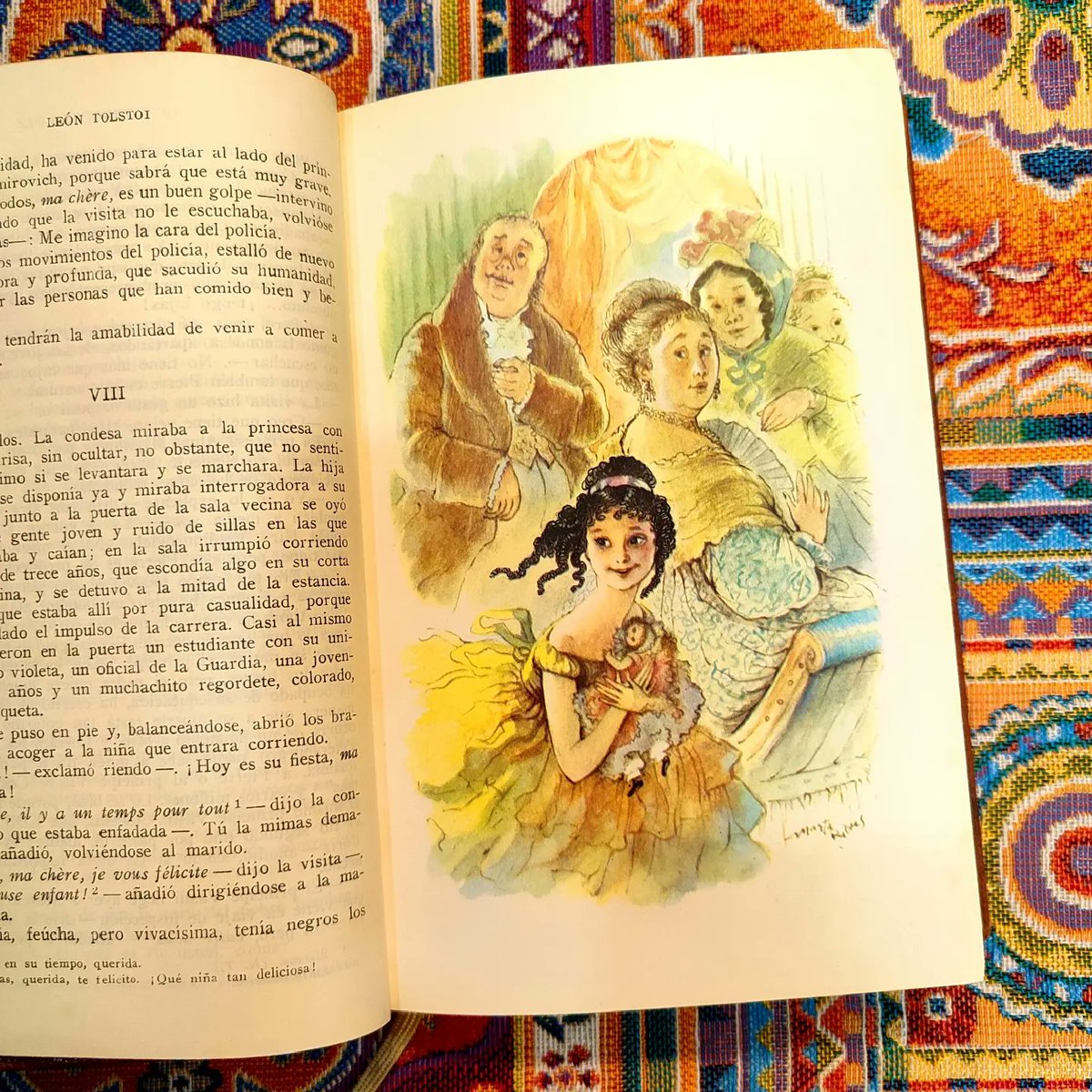 CondeMoscaLibro's tweet photo. LAS MEJORES EDICIONES DE LOS CLÁSICOS DE LA LITERATURA 
«En los hechos históricos, los llamados grandes hombres son como etiquetas que denominan el acontecimiento; y como sucede con las etiquetas, son quienes menos están relacionados con el hecho mismo».
#Tolstoi
#viernes https://t.co/cr9jIwnIj4