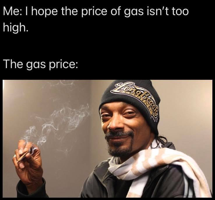 Crashola's tweet photo. fill'er up....to the 1/4 line, please. 😬 #GasPrices https://t.co/h8faMbLH28