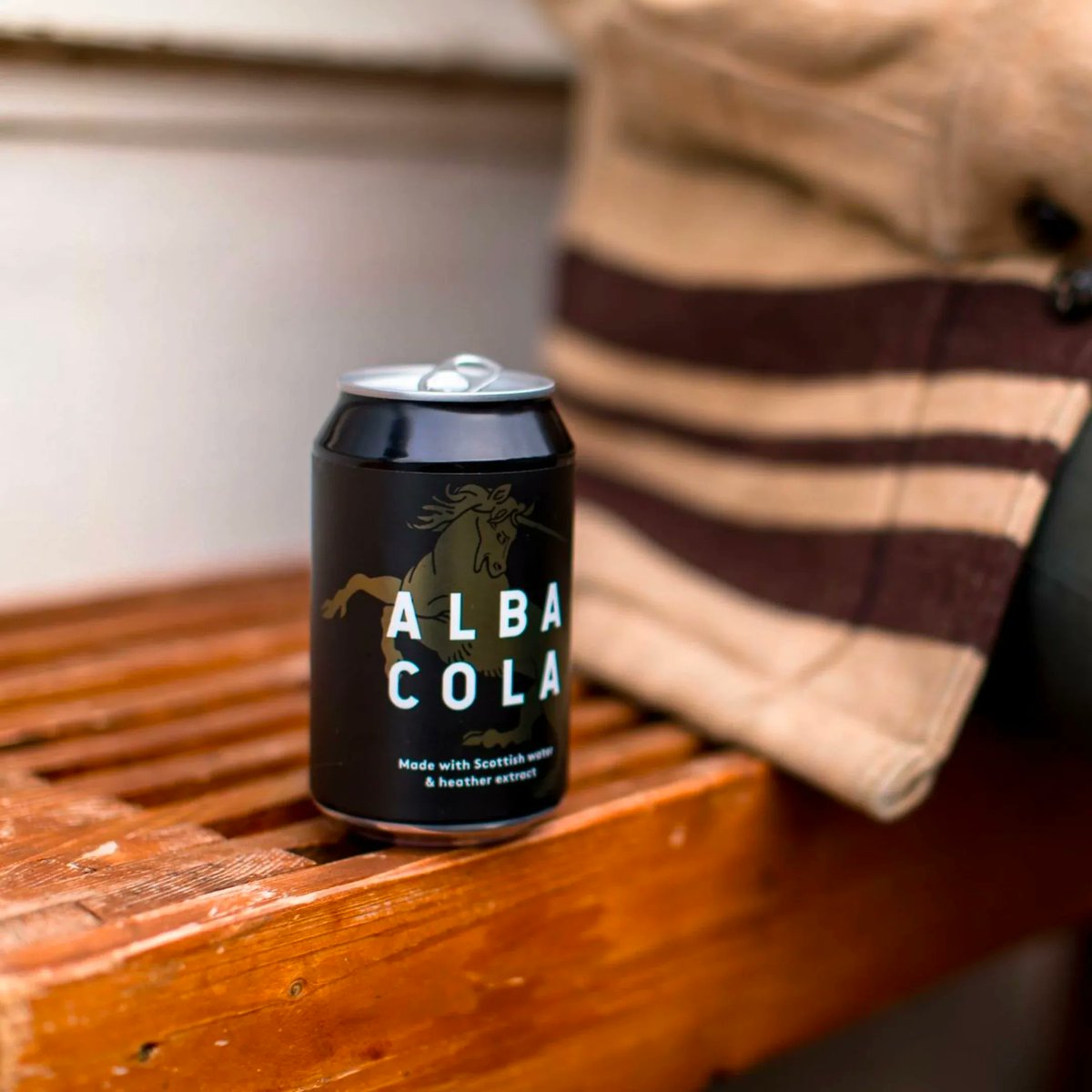 Alba__Cola's tweet photo. Looking for your 15 minutes of fame? Algorithm-depending, we've got it for you. Show us your best snaps enjoying Alba Cola and use #OurCola and you could feature in our content. What. A. Deal. https://t.co/ZzZKyV3pZq