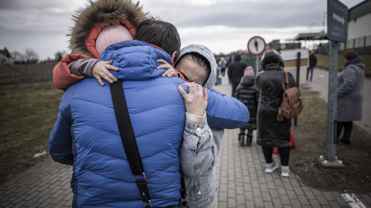 _danielmartin_'s tweet photo. A quien corresponda:

El amor: bendita herramienta a nuestro alcance. Entenderse, reír, escuchar, razonar… Vivir esta vida generando armonía, pensando en los demás: en los niños, en los ancianos, mujeres, hombres, seres humanos. https://t.co/x4RFC4QxVb