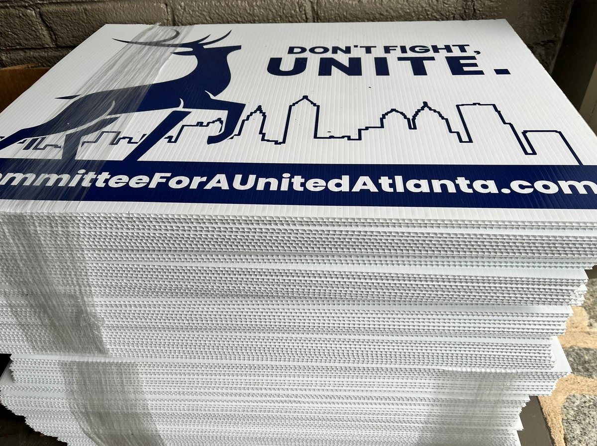 AUnitedAtlanta's tweet photo. Get involved! Get a yard sign or bumper sticker and join hundreds of your neighbors who want to improve our community and not divide it. 
Click here--> https://t.co/pg1zLOPXTf

#NoBuckhead #NoBC #DontFightUnite https://t.co/D8Vv4mUCeL