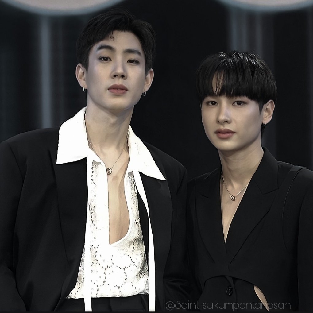saintsandy_mg's tweet photo. 𝗠𝗮𝗳𝗶𝗮 𝗖𝗼𝘂𝗽𝗹𝗲♕
#OffGun #ออฟกัน #offgunedit #ออฟกันedit https://t.co/N6MC4yn95r