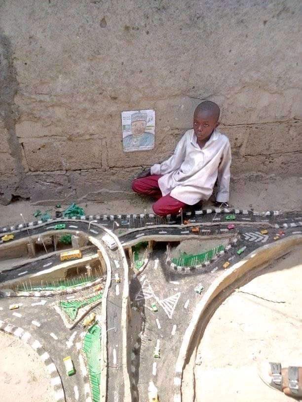 RT @dawisu: Does anyone have any info about this talented boy? Someone wants to assist him. Thank you https://t.co/QFCnNMATov