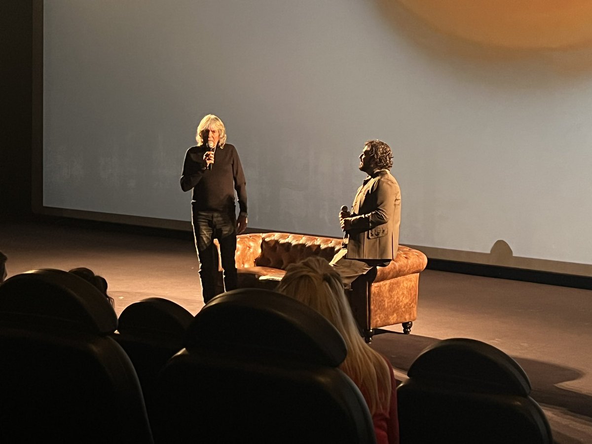 Emocionante presentación del nuevo disco de José Mercé #Oripandó producido por <a href="/antoniorozco/">Antonio Orozco</a> y <a href="/UniversalSpain/">UniversalMusicSpain</a> con sonido #DolbyAtmos <a href="/Dolby_Spain/">Dolby en español</a> <a href="/HK_Spain/">Hill & Knowlton Spain</a>