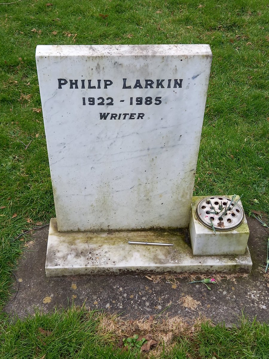 I was in Cottingham Cemetery yesterday and thought it appropriate to have a moment with Mr Larkin on World Book Day. Someone had left a pen at his grave and for a moment, I remembered that despite everything, there are still good, kind and  sentimental hearts around us. Be one ❤