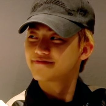 ตอนทำงาน           ตอนอยู่กับเธอ