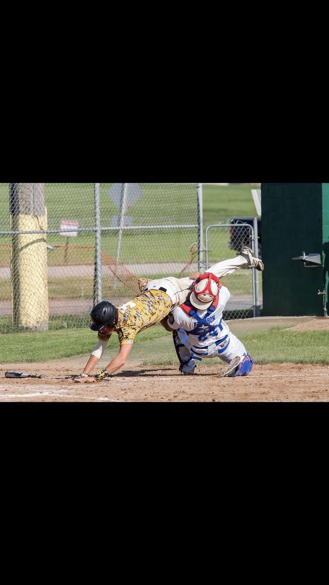 mikeypete329's tweet photo. @egf_mass @UMCBaseball @EGFHRC
If you see this guy today, Don't run him over! Wish him a Happy 25th Birthday!  #sundaymass https://t.co/73jf17Grqj