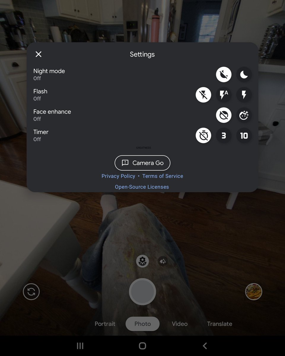 awraynor's tweet photo. @AndyHa90n It's the closest I can get on the #zfold3 #foldablelife comes at a cost. https://t.co/tesmfwpZCA