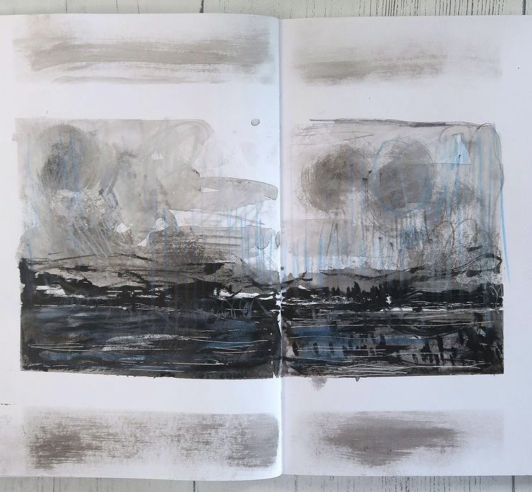 AnneMarieRickus's tweet photo. @invdr A few examples of some loose, charcoal drawings from my sketchbook……. https://t.co/n7Q8pjRmes