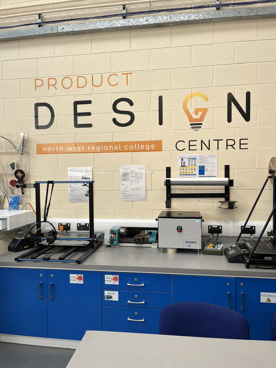 micky_quigg's tweet photo. Great to be @nwrclimavady in their product design Centre discussing all things cross border collaboration.
UU, LYIT, NWRC and Donegal ETB altogether.
Initial discussions around the @GreenpowerNIIE #formula24 event! https://t.co/qBw6wJ4b8H