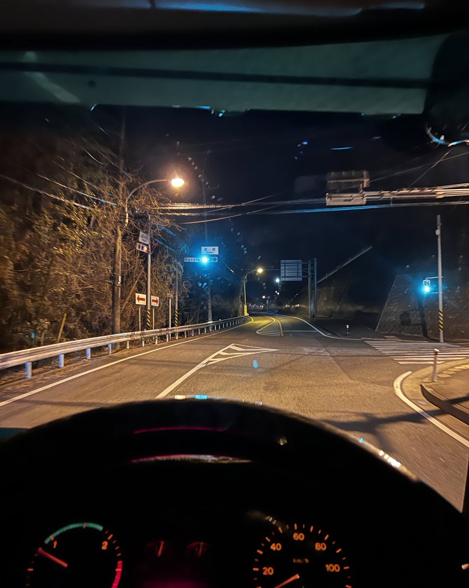 ボンバーさんま tweet media