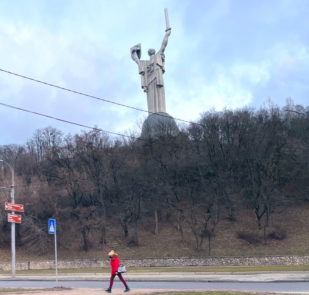 shaunwalker7's tweet photo. Heading out of Kyiv, perhaps won’t be back for a little while. Worrying to think what the city might look like in a week or two. https://t.co/6GpQVyNGC6