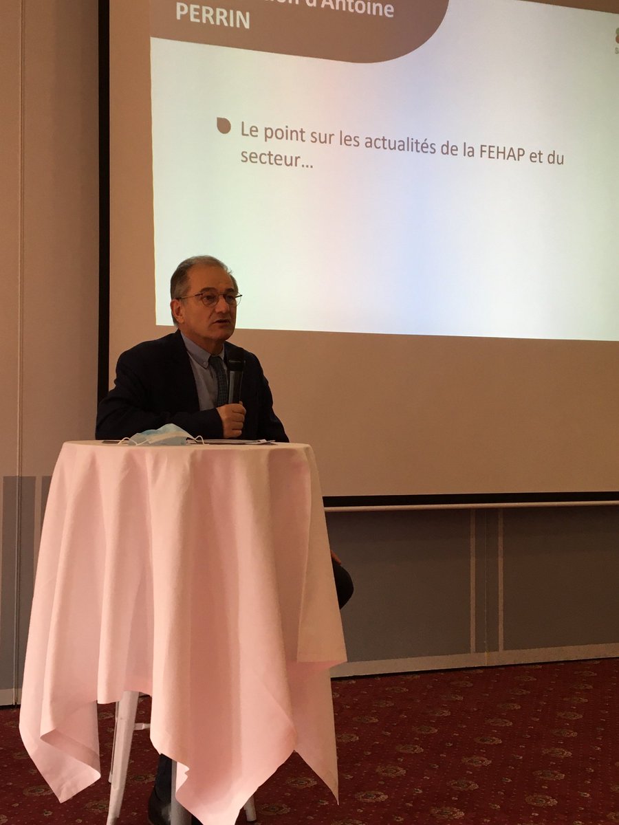 clossaintmartin's tweet photo. Participation de l'#ehpad @clossaintmartin à l’Assemblée générale de la @FEHAPBretagne : assemblée statutaire, rapport moral 2021 et actualités nationales en présence d’Antoine Perrin @DG_Fehap https://t.co/1fp8ykEHAv https://t.co/ENC6Q42eel