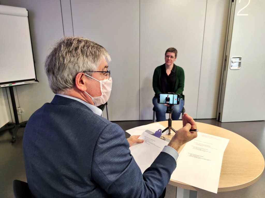 pereclavergrup's tweet photo. 📣Matí de #formació amb @JMBrugues i la direcció dels #ServeisSocials de @fundspereclaver per reforçar les habilitats comunicatives de l'equip i millorar l'impacte comunicatiu de la nostra activitat 👍🏻👏🏻 
Bon cap de setmana!

#Comunicació 🗣️ https://t.co/gtldSQhsiS