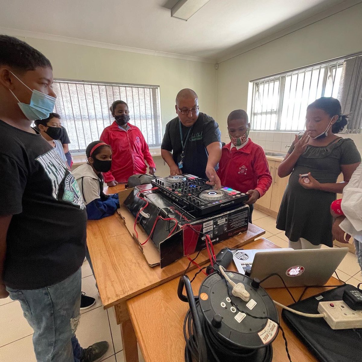 HealtheHoodZA's tweet image. In the mix… #dj #djlife #learntodj #djing #djingismylife #healthehoodproject #healthehood #changingmindschangesaction