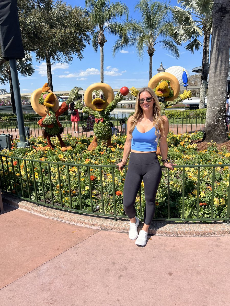 Hotsouthernfreedom on Twitter: "Funday Friday. I’m feeling naughty…