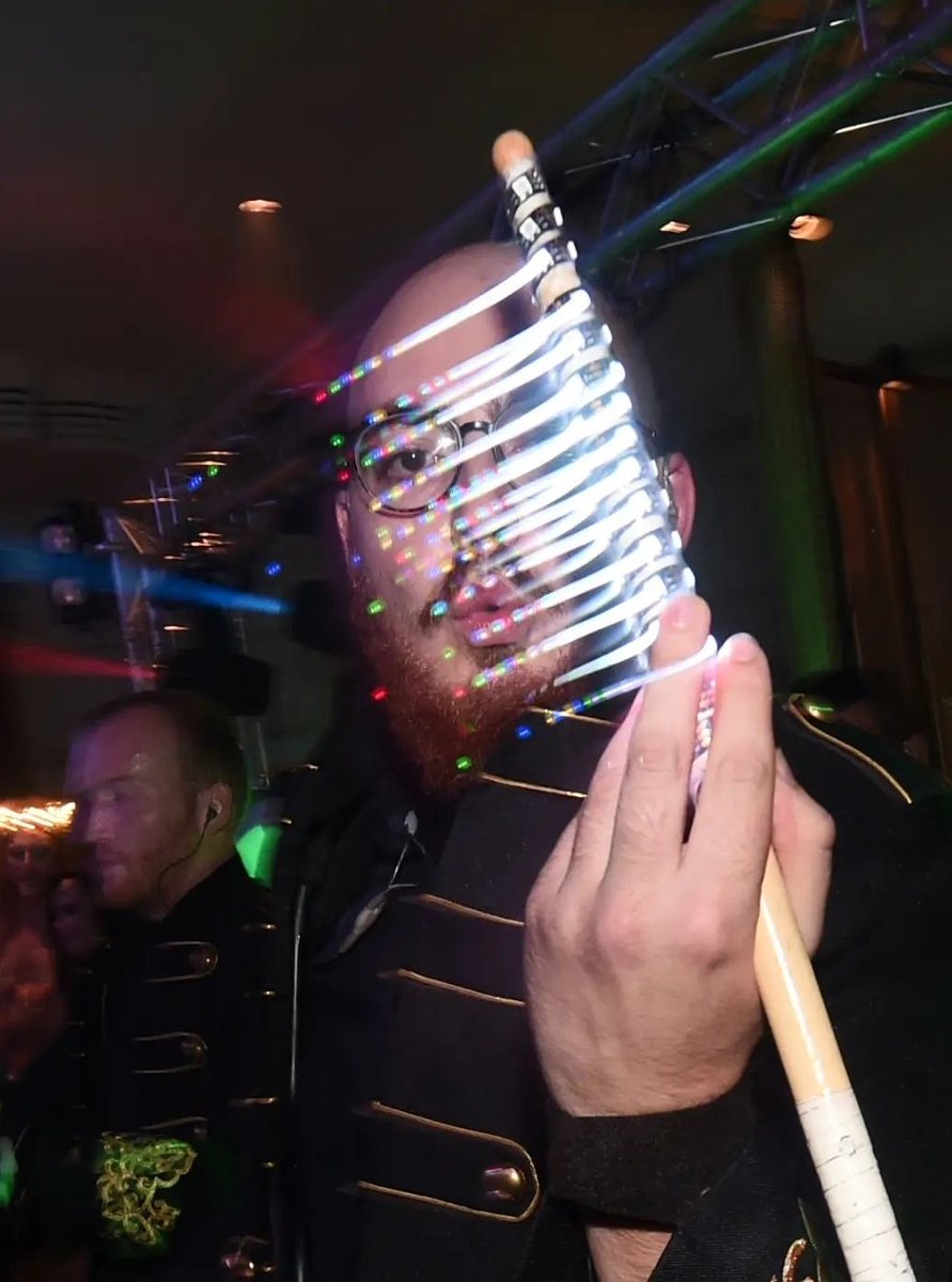 Box 9 Entertainment tweet media