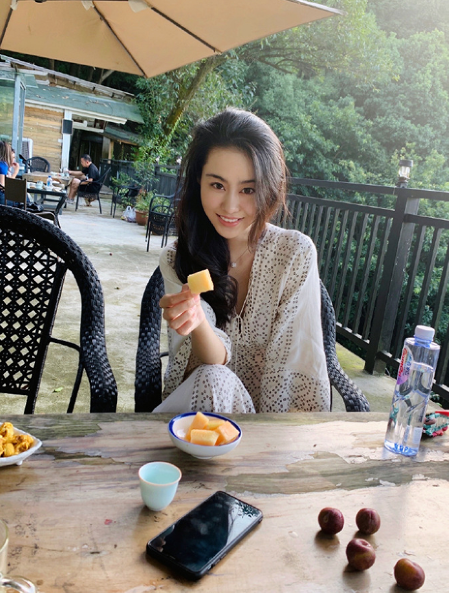 Jane20069576's tweet photo. 🥰🥰🥰🥰🥰 https://t.co/MvWXkD4qAS