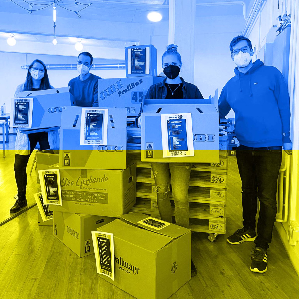 💛💙YAEZ gilt: anpacken und zusammenhalten! Wir haben Pakete gepackt und gespendet: 3.458 Euro gehen an <a href="/SaveChildrenDE/">Save the Children Deutschland</a>. #westandwithukraine