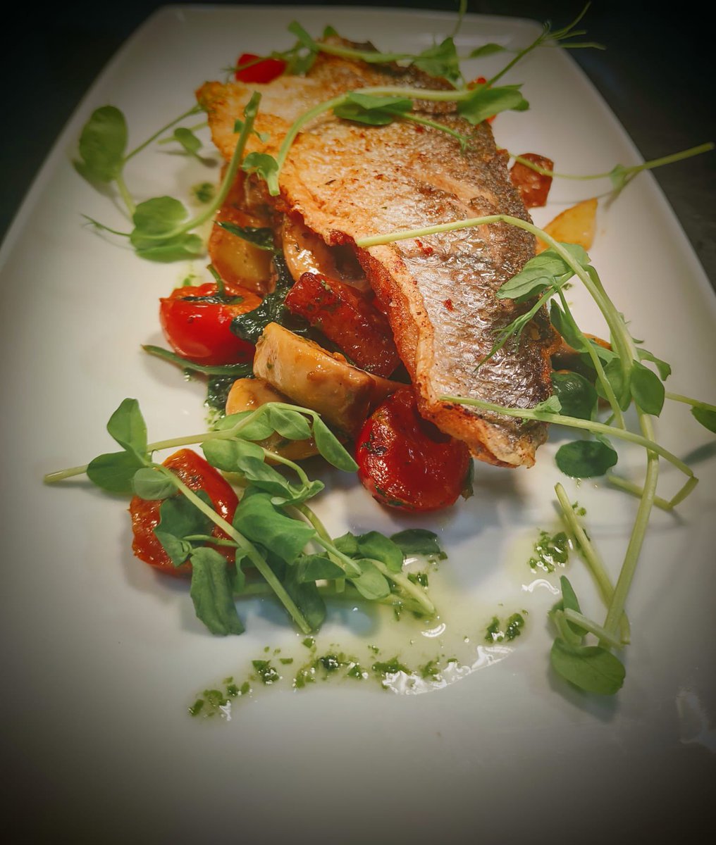 Seabass anyone? #lordnelsonatwinthorpe #visitwinthorpe #ng24