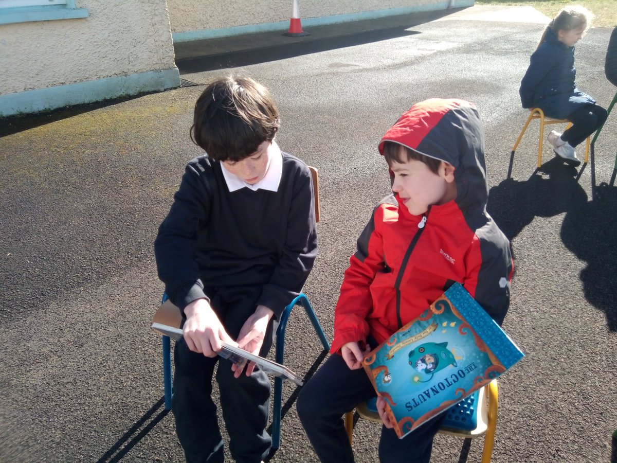 SsPeterPaulNS1's tweet photo. Paired reading outside #WorldBookDay #welovebooks #straidens https://t.co/g8Zz83FQrC