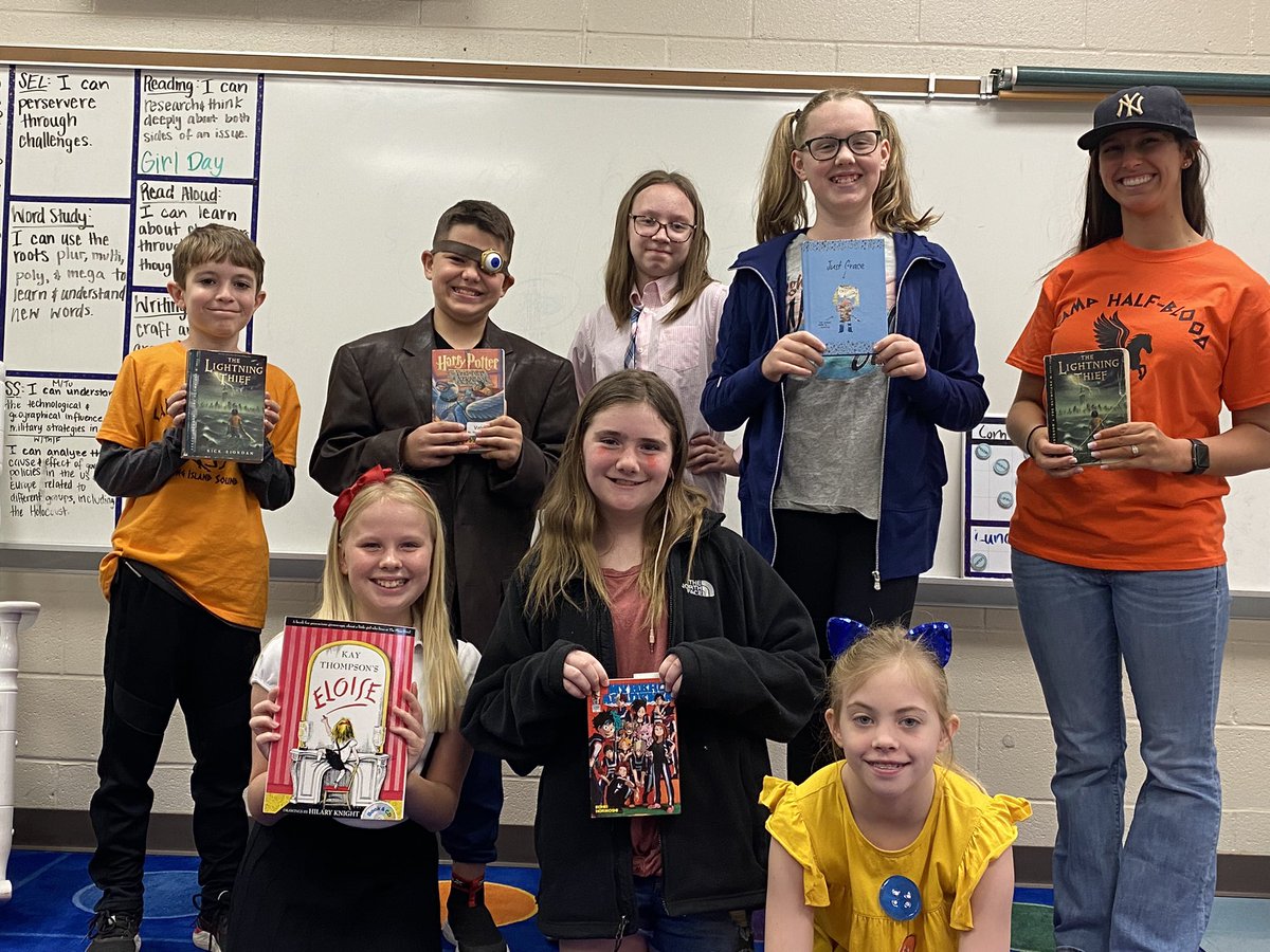 mrscranelmes's tweet photo. Book Character Day! 📚 @MarinerMates https://t.co/j2HMYaokoj