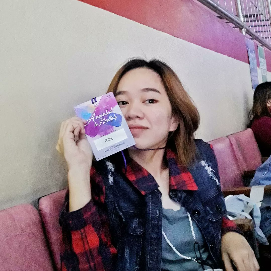 roxyybae's tweet photo. Pwedeng pumikit, bawal matulog. 
#G12PHAnointedWomen2022 #G12WC2022Day1  #G12WomensConference2022 https://t.co/dyBmlE5qtQ