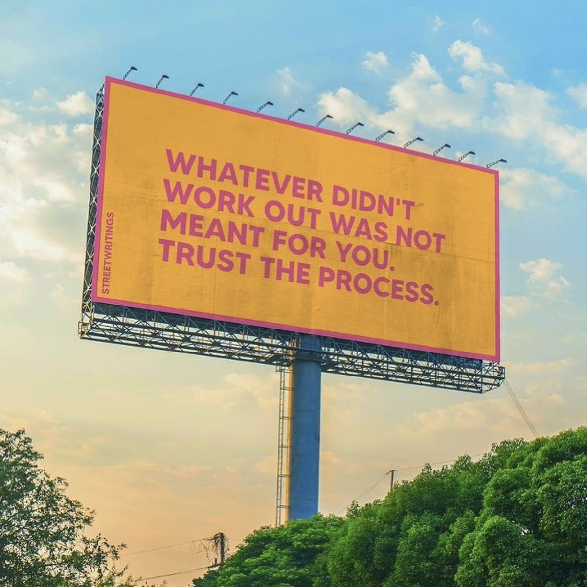 TanaAmen's tweet photo. It might not make sense in the moment, but it all works itself out. Trust the process.๐๐ป
#TrustTheProcess #ItAllWorksOut #ItWillBeOk #GiveItTime #MentalHealthCheckIn #ItGetsBetter #KeepGoing #DontStress #Reshare #Repost https://t.co/yTkNeA5KQo