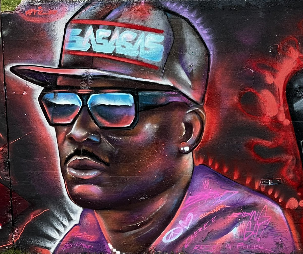 Voice_MC's tweet photo. 2. #forSkibadee Crystal Palace Skate Park. Art by Atila the One, Astek, Zonk DDS, Soak, Ryde, Joel #ripSkibadee #Skibadee #McSkibadee #SkibadeeMC https://t.co/Gt0eRMpSlL