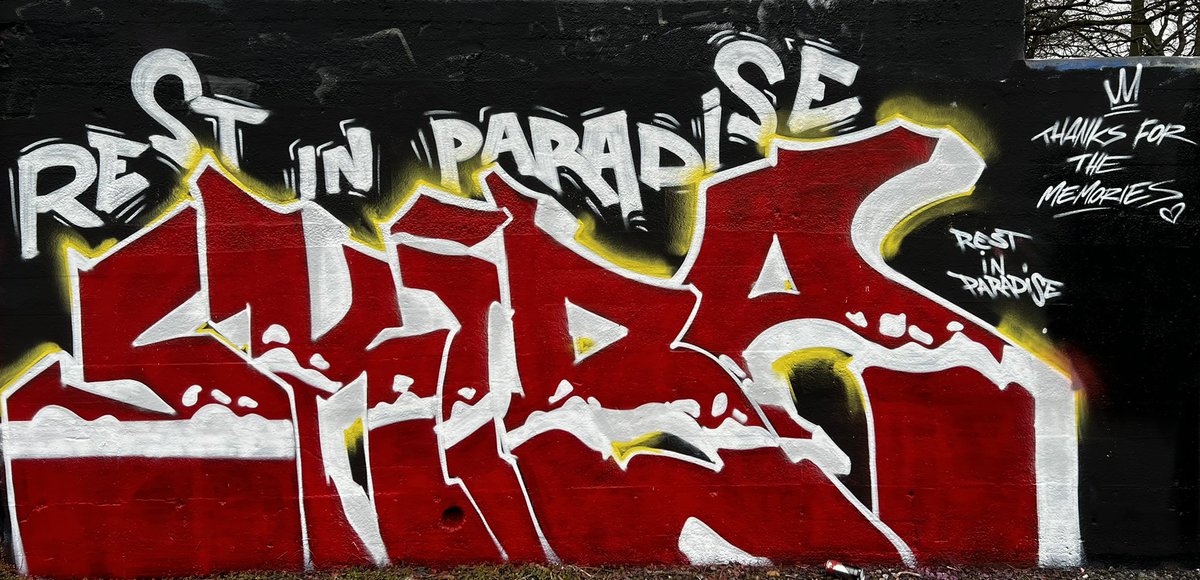 Voice_MC's tweet photo. 2. #forSkibadee Crystal Palace Skate Park. Art by Atila the One, Astek, Zonk DDS, Soak, Ryde, Joel #ripSkibadee #Skibadee #McSkibadee #SkibadeeMC https://t.co/Gt0eRMpSlL