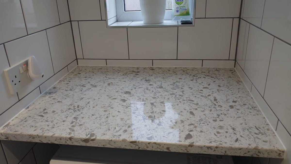 SCUniqueWoodSo1's tweet photo. Latest project completion  🧡🖤 @SCUniqueWoodSo1  latest project comprises of a High Gloss White Finger Pull Kitchen, installed with an exclusive magic corner.  The kitchen is complimented with BQS Siberia stone worktops fabricated by the exceptional #StoneWorx Feeling Inspired? https://t.co/0L7C3DAp9S