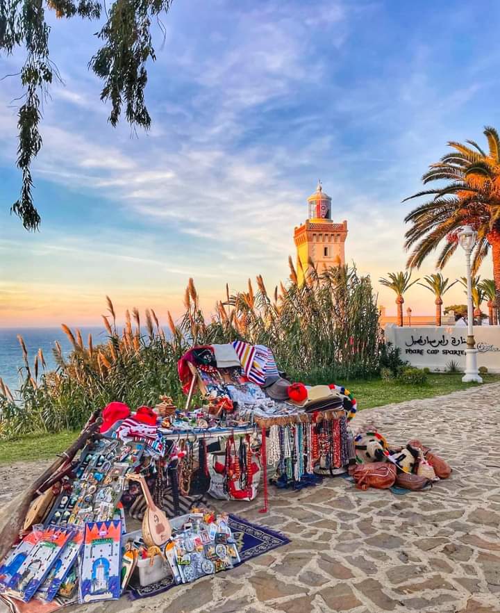 FadilyNabil's tweet photo. @CarlcareGlobal المغرب 🇲🇦🇲🇦🇲🇦
طنجة عروسة الشمال أشقار رميلات
#MyCountryMyPride
@CarlcareGlobal https://t.co/W6Thy6XNzd