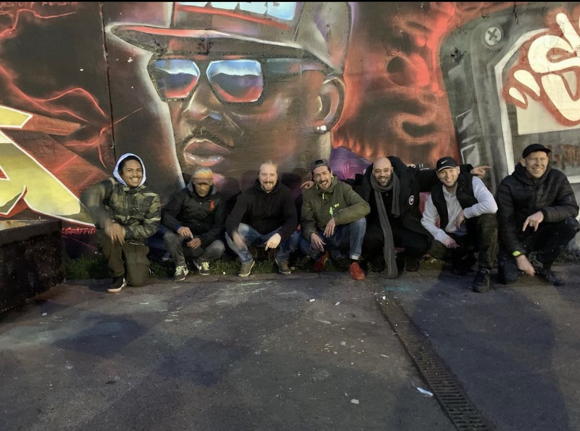 Voice_MC's tweet photo. 3. #forSkibadee Crystal Palace Skate Park. Art by Atila the One, Astek, Zonk DDS, Soak, Ryde, Joel #ripSkibadee #Skibadee #McSkibadee #SkibadeeMC https://t.co/HbEJKeIbUx