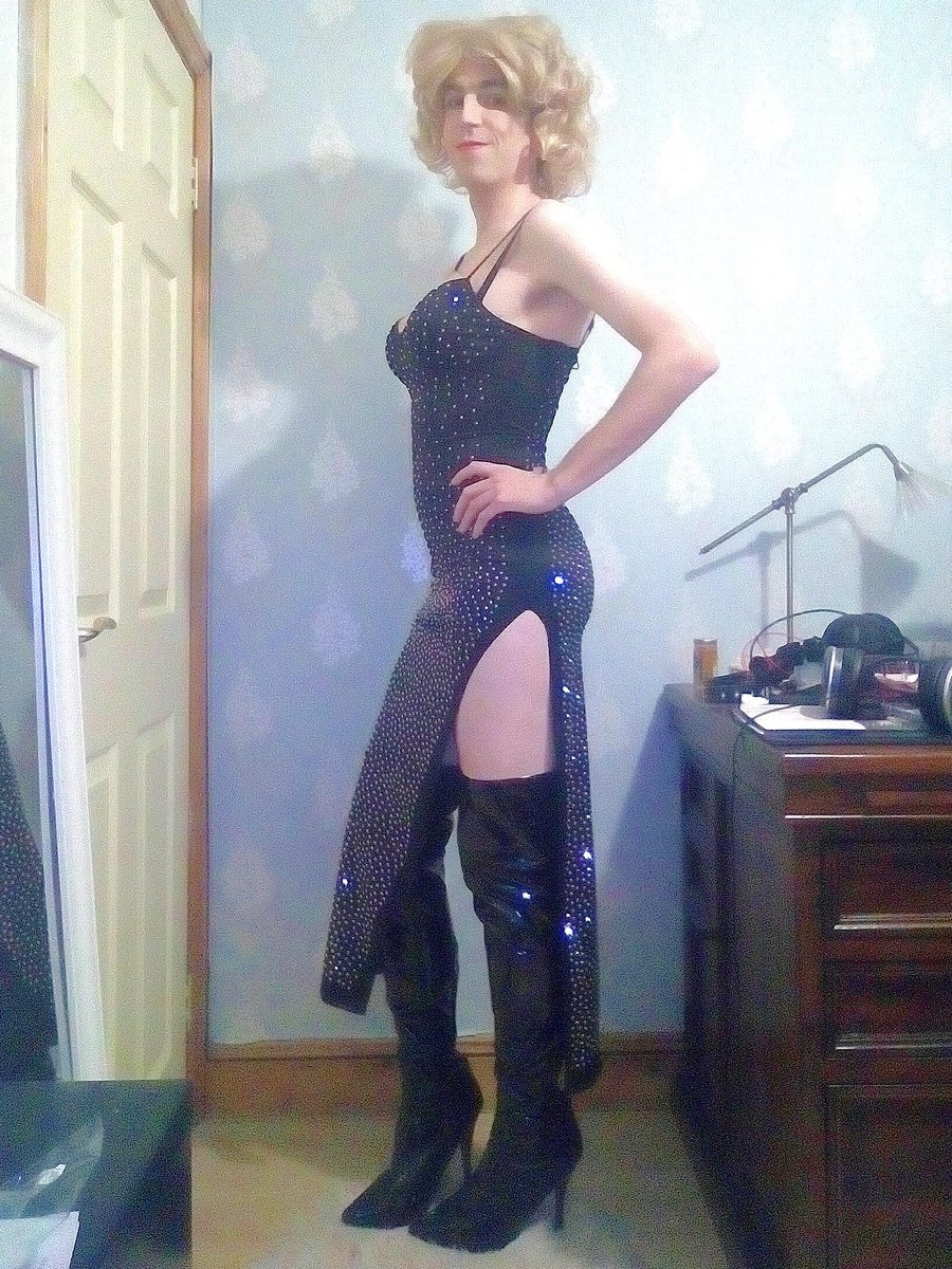 Bitch, I'm fabulous #crossdresser #girlyboy #femboy #transvestite #xdresser