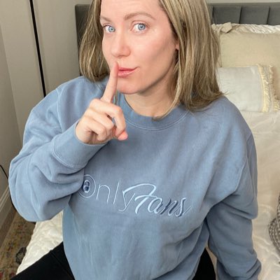 TW Pornstars - 𝗠𝗿𝘀. 𝗥𝗲𝗱𝘄𝗼𝗼𝗱 🪴. Pictures and videos from Twitter. Page 5