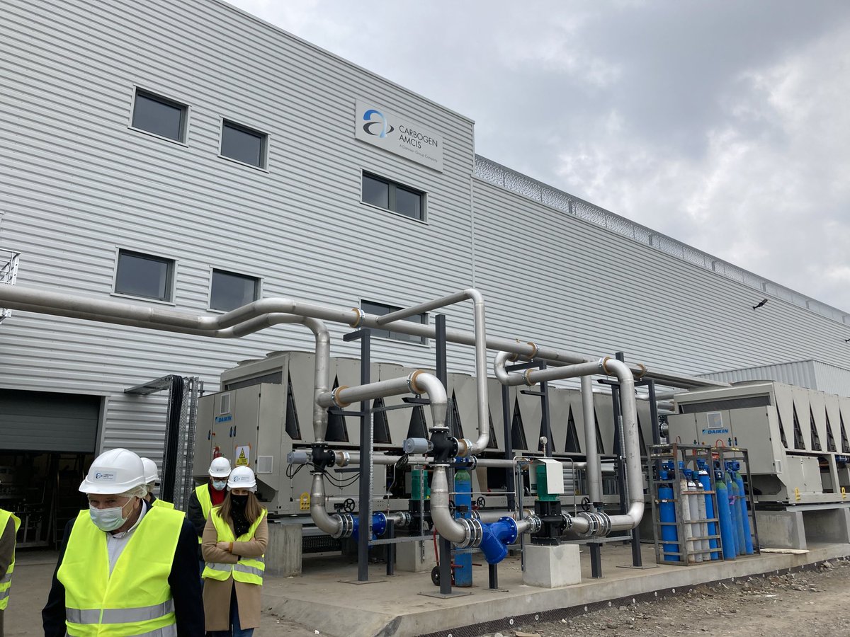 Il y a 1 an nous posions la première pierre avec ⁦<a href="/laurentwauquiez/">Laurent Wauquiez</a>⁩ 
Aujourd’hui visite de l’usine déjà sortie de terre ⁦<a href="/CARBOGEN_AMCIS/">CARBOGEN AMCIS</a>⁩ à st Beauzire sur ⁦@BiopoleClermont⁩ 
Un investissement majeur pour notre territoire ⁦<a href="/RLV_agglo/">Riom Limagne et Volcans Agglomération</a>⁩ #sante #innovation