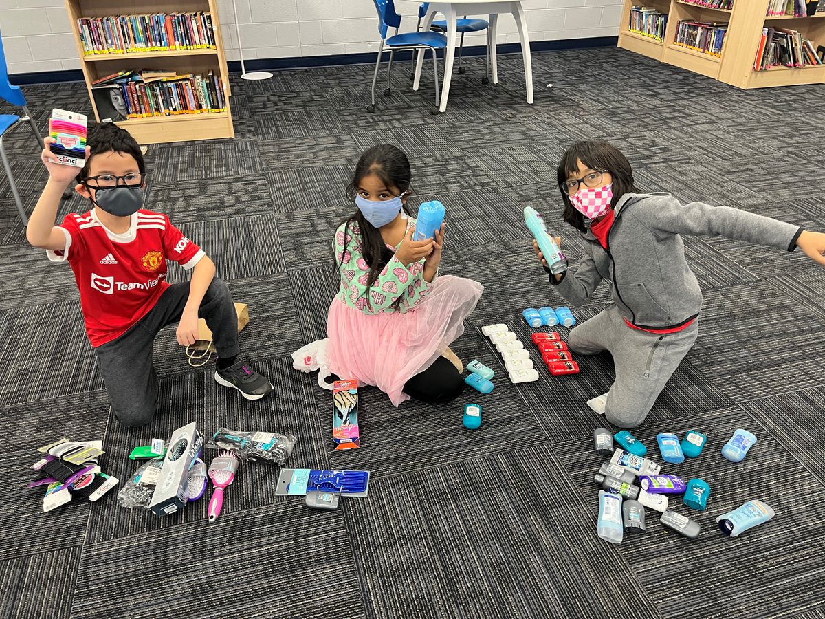 BISCharlotte's tweet image. Y3 would like to say a huge THANK YOU to everyone who donated to their valentine’s collection. Once all the donations were gathered we were able to send 3 huge bags full of shampoos, deodorants, body washes, toothpastes, game books & more to our friends at Carolina’s Rehab Center