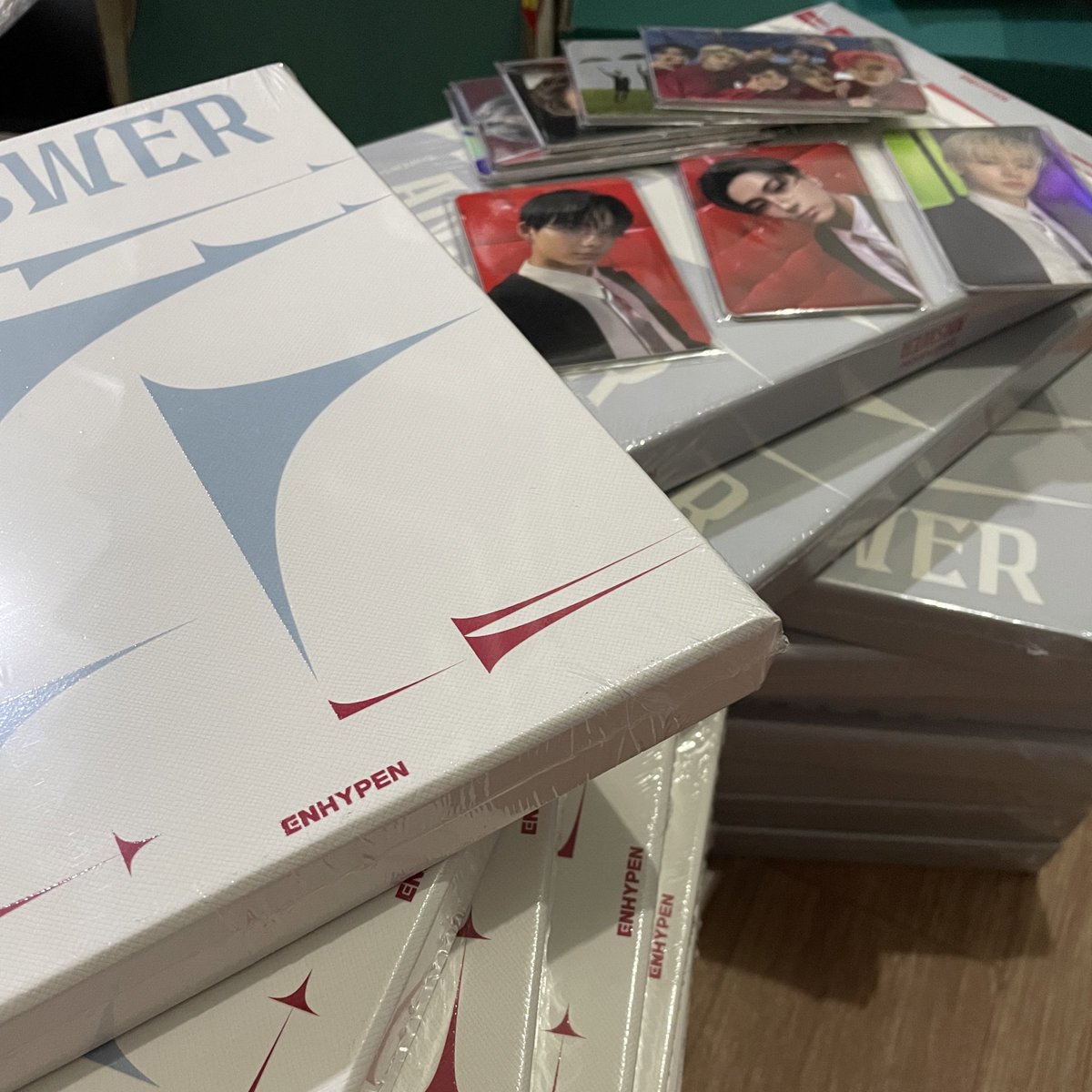 bsidemarket's tweet photo. box 9 arrived! π€ will start shipping out this weekend π€ #bside_updates https://t.co/XZNxyOEZ8Q