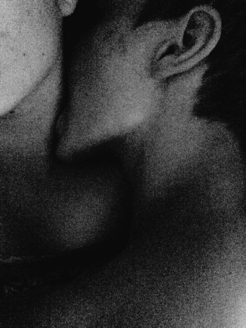 sadistskv's tweet photo. #taekookau a/b/o Jeongguk is working late when the elevator breaks down, trapping him and Taehyung, an omega in heat, between floors.  In the throes of passion they end up imprinting.

Jeongguk doesn't see him again till Tae is being fired for being an unmated pregnant omega. https://t.co/fNofVi72St