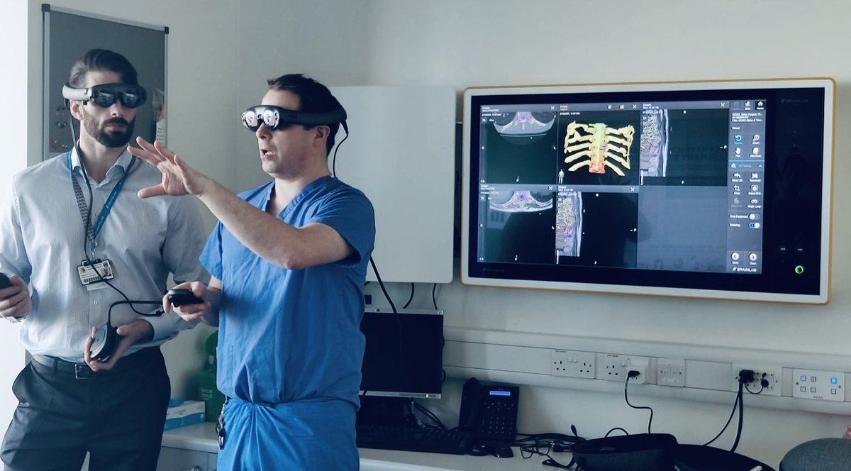 NSIURG's tweet image. Excellent Mixed Reality training today with BrainLab which will improve teaching, training and the care we provide for patients with spinal injuries in Ireland. #augmentedreality #mixedreality #spinalinjuries #NSIU #UCDSurgery #MaterTrauma