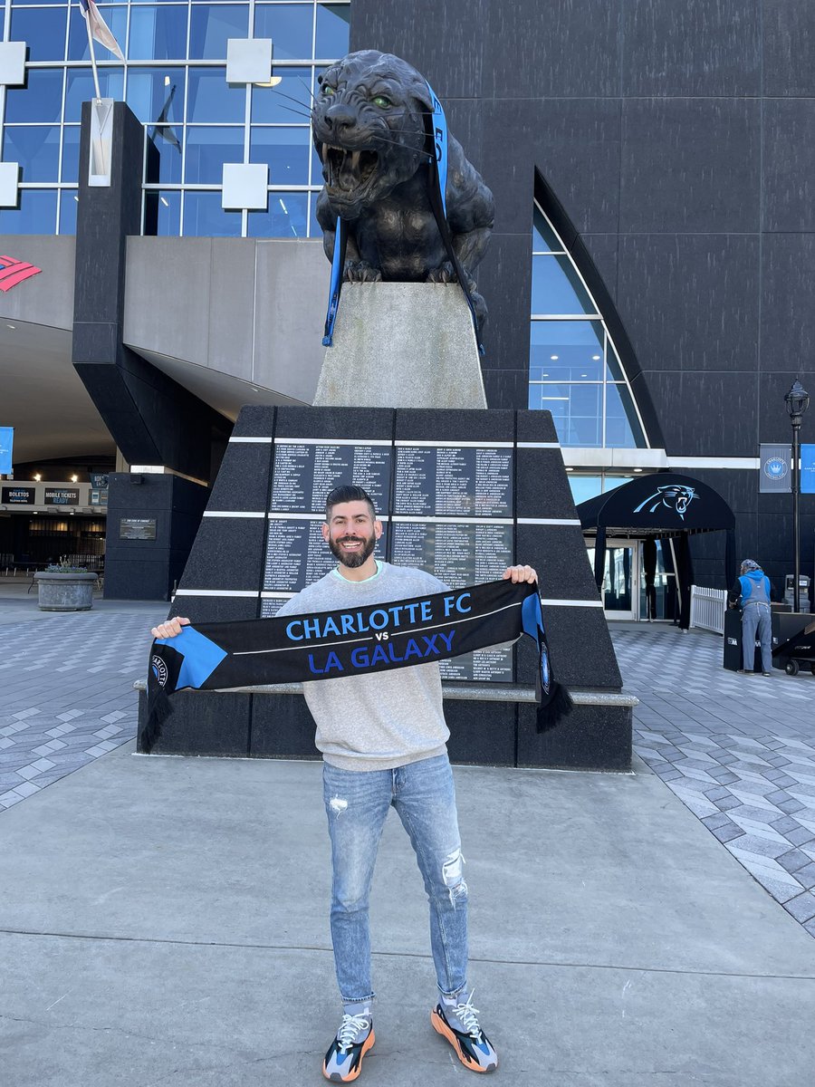 CharlotteFC_CFO's tweet photo. Who is ready to make history tomorrow?? RT for a chance to win the inaugural matchday scarf. #ForTheCrownFriday https://t.co/m5UqDRVuVg