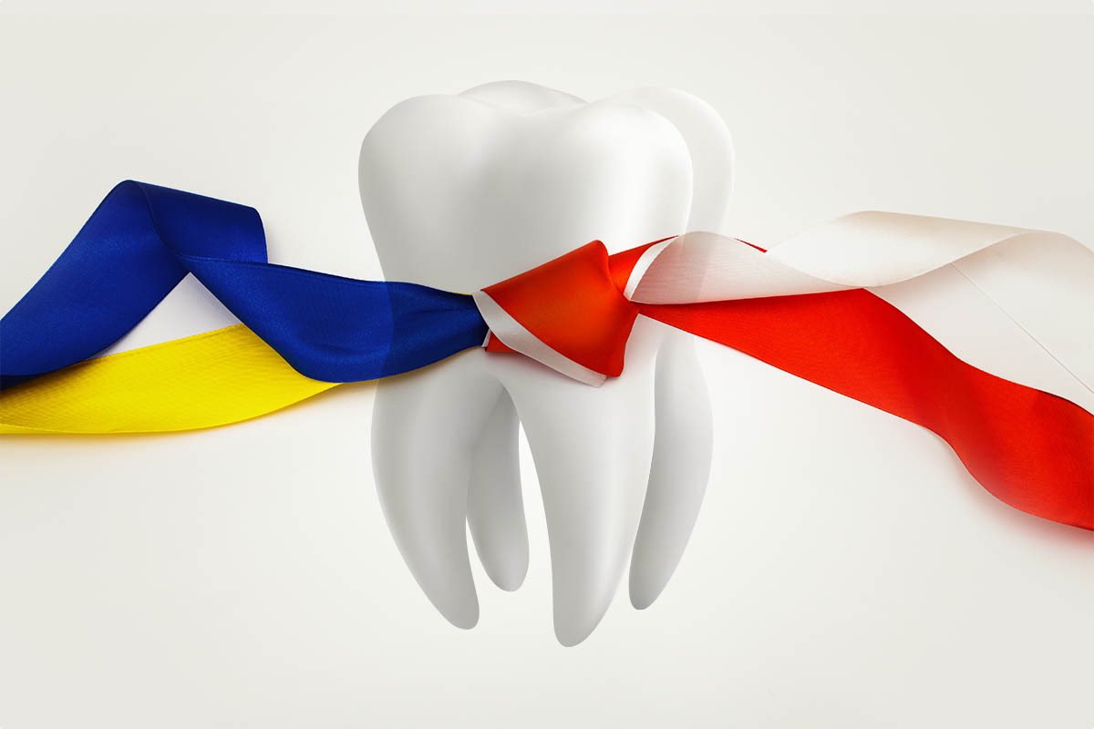 ClubAssDentaire's tweet photo. 👉 Ви приїхали до Польщі і Вам чи Вашим дітям потрібна стоматологічна допомога? Скористайтеся з безкоштовної допомоги польських стоматологів, асистентів і гігієністів.🦷💊

https://t.co/yH3qMlx8Ta 
#IStandWithUkraine #PolandFirstToHelp https://t.co/0A3rFPiBGN