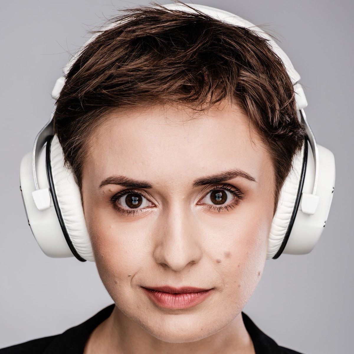 Poranek 05.03
7:07 #Kijów O. Biłecki, Ukraina24
7:21 Psychologiczne wsparcie uchodźców- dr M.Nowicka
7:41 Atak na elektrownię- dr inż.P.Gajda, <a href="/d_aksamit/">Darek Aksamit</a> 
8:05 #Lwów A. Lichnerowicz
8:21 NATO odmawia no-fly zone- gen. T. Drewniak 
8:41 Pomoc długodystansowa dr @WilkWojtekPCPM