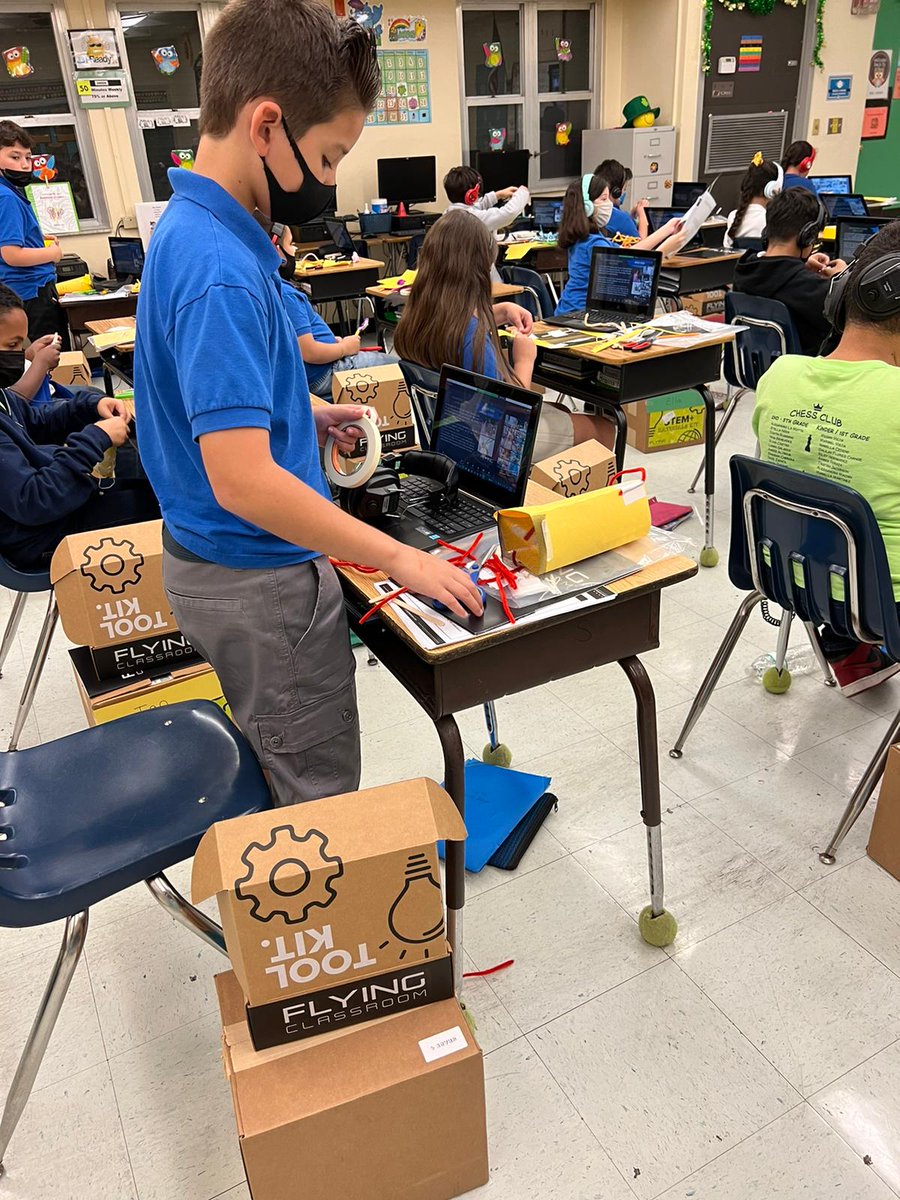 Oliver Hoover ES tweet media