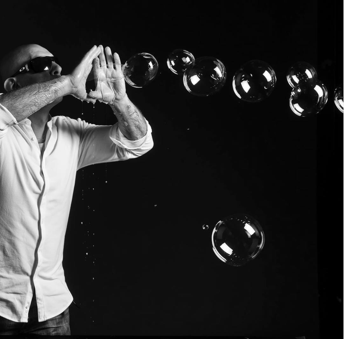 ParisBubblesFr's tweet photo. We're looking for schools to visit before Easter with either our stage show, workshops or giant bubble displays. We've worked at several SEND schools already and would love to work at more. Please get in touch if interested. #Bubbles #SEND #bubblescience https://t.co/r9eH3L17g6