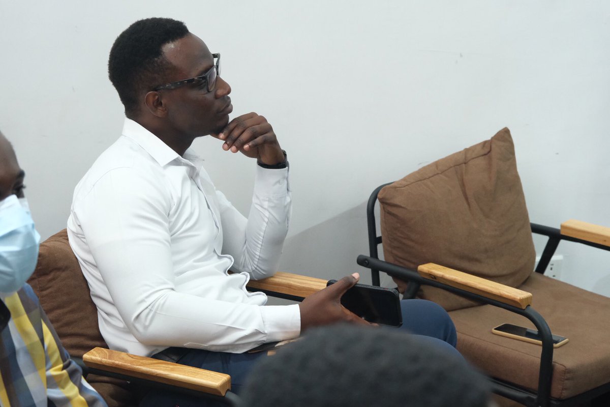 Shedecidesgh's tweet photo. Happening now, The #SRHChat. Young people discussing access to contraception and negotiating safe sex.
Don't miss out, you can still join us!
#SheDecidesDay #SheDecidesHerFuture #IWD #IWD2022 https://t.co/XXl5lgJCYf