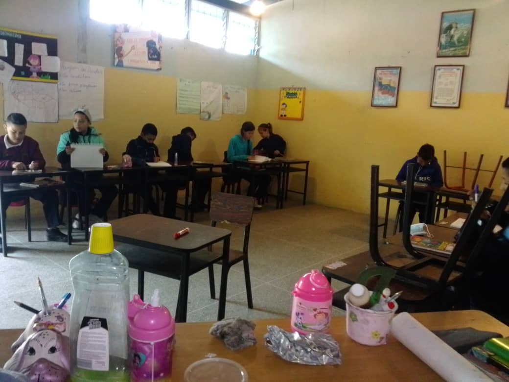 #04Marzo Trabajo Pedagógico Instituciones  Educativas de #AndrésBello  #Tachira 
EN Alicia de Niño, CEI Villalobos, <a href="/abfical/">ESCUELA NACIONAL EL FICAL</a> @uenandresbello8 
@MPPEDUCACION @ZonaEducTachira <a href="/Berzabethg1/">Berzabethgandicaoficial</a>
<a href="/supervisionZET1/">SupervisionZET</a>  <a href="/ANDREINAER22/">ANDREINA ESCALANTE ROA</a> <a href="/andresbello/">Jorge Andrés Bello</a>
<a href="/_LaAvanzadora/">Yelitze Santaella</a>
<a href="/Crazet2011/">Crazet2011</a>
@ACircuital