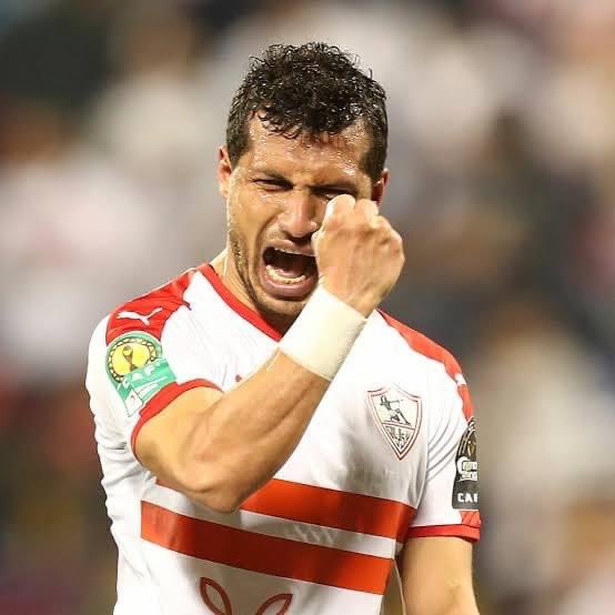 ah_061's tweet photo. "طارق حامد يضع رأسه في أماكن يخشى اللاعبون وضع أقدامهم فيها" 

" جيسوالدو فيريرا "

 #Welcome_Ferreira https://t.co/U02SP9Aftr